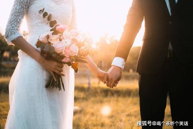 现在旗舰配置的手机只要2000多元?对不起我酸了